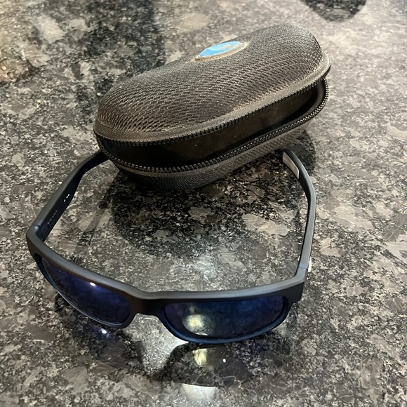 Costa Half Moon - Picture 4 of 5